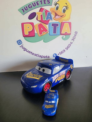 Cars Disney Fabuloso Mcqueen Pista 25cm + 2 Autos metal