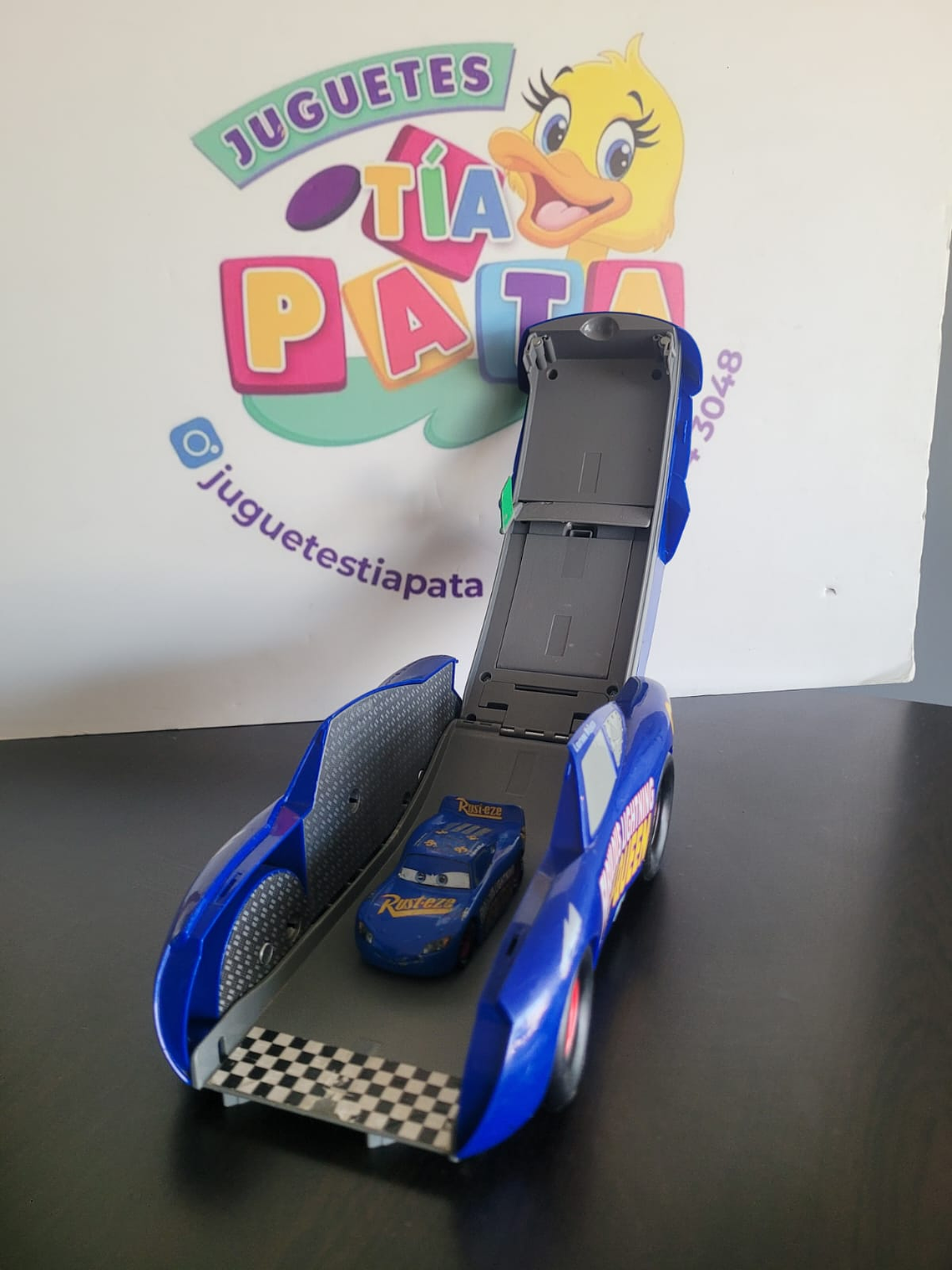 Cars Disney Fabuloso Mcqueen Pista 25cm + 2 Autos metal 2