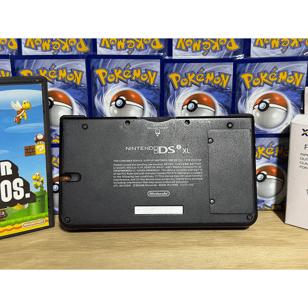 Nintendo DSI XL y Juego New Mario Bros 3
