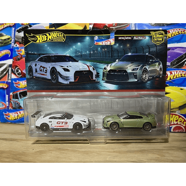 Set Nissan Hotwheels Premium
