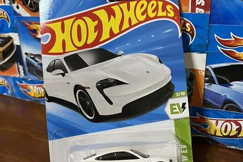 Porsche Taycan Turbo S