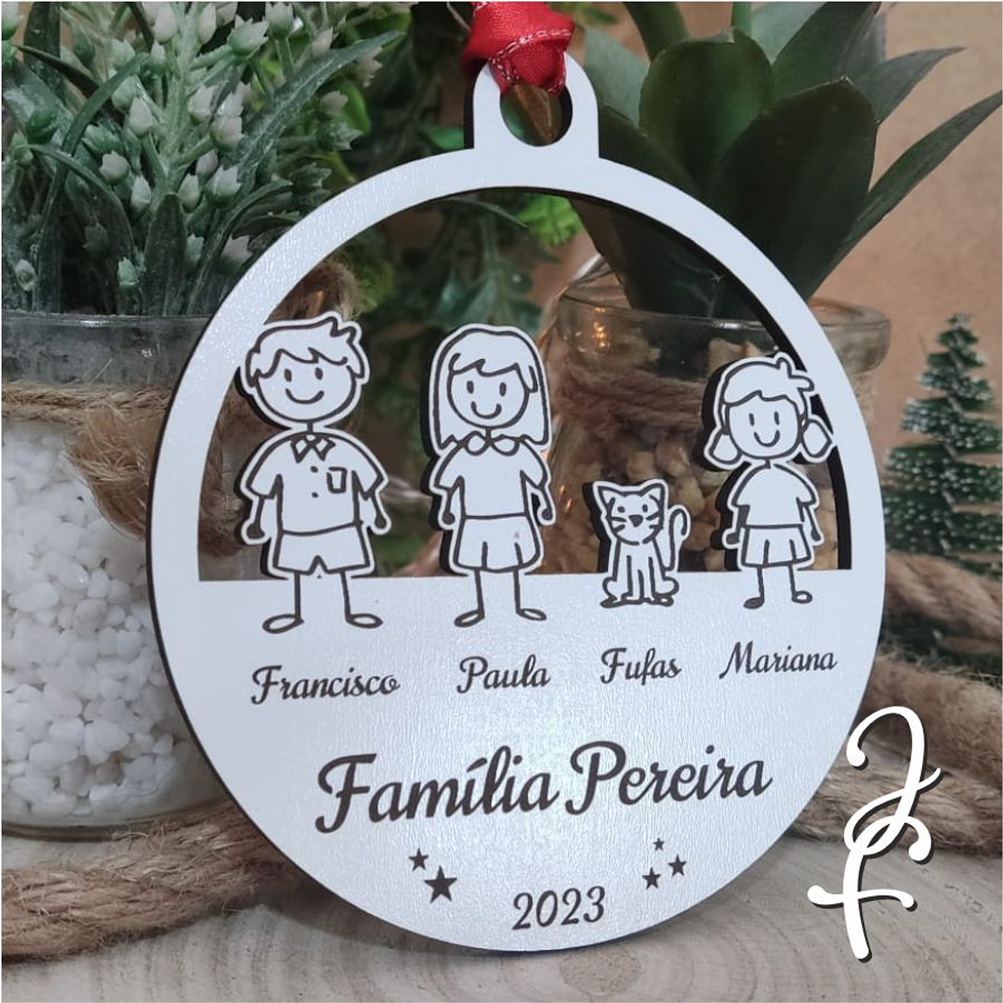 Bola de Natal 10cm Desenho Família 4