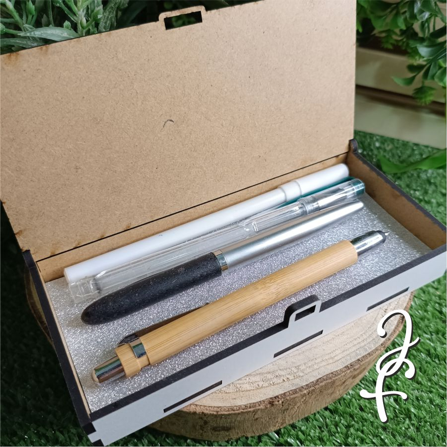 Caixa com Foto Pixar 5