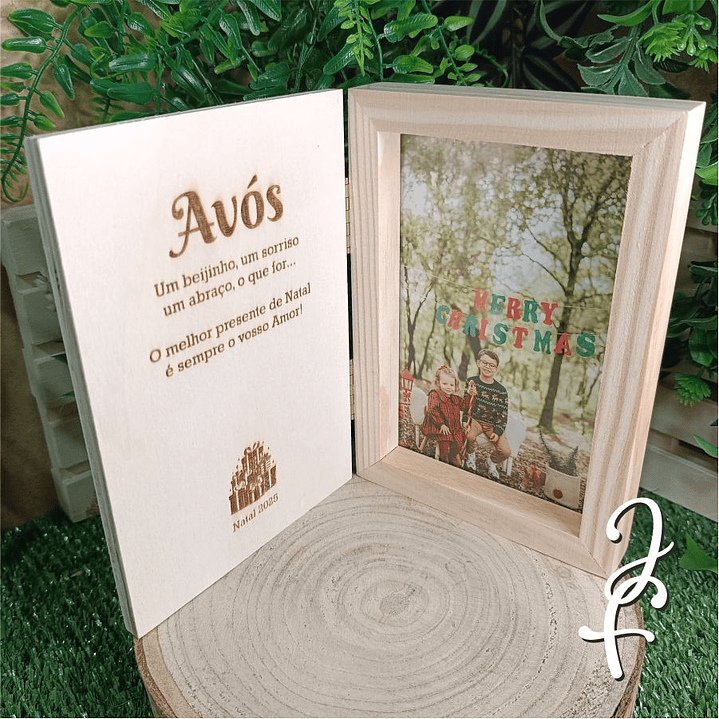 Moldura Fotografia Natal Presépio no Globo 3