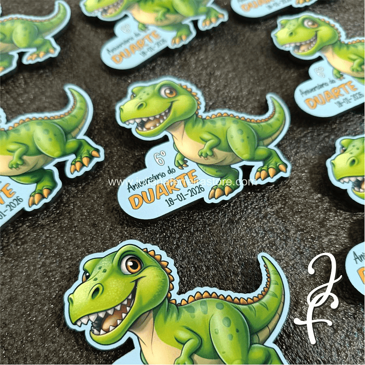 T-Rex Magnético Aniversário 4