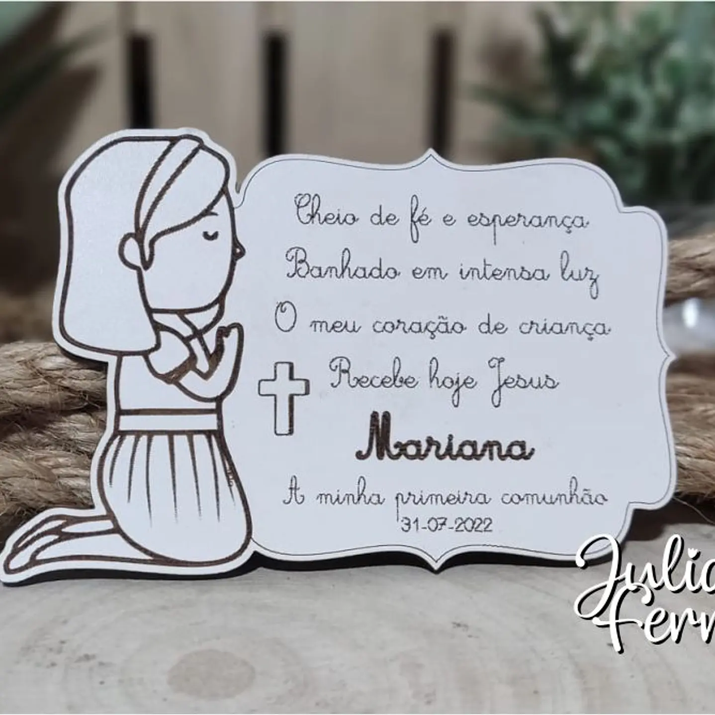 Lembrança Comunhão Menina Rezar 1