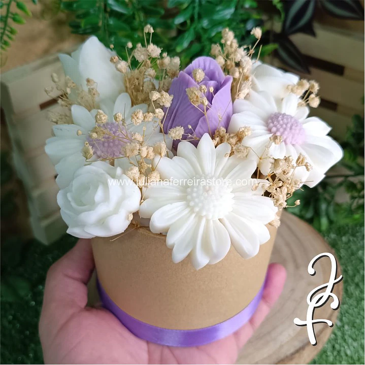 Bouquet Flores Velas Redondo Cartão 10cm 6