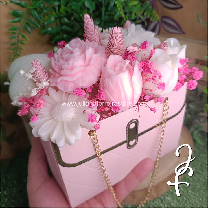 Bouquet Flores Velas Bolsa 4
