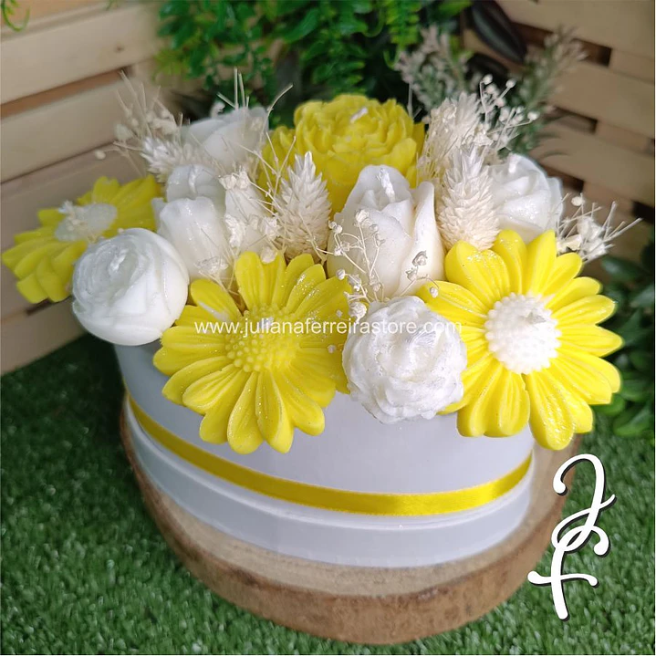 Bouquet Flores Velas Oval 20cm 2