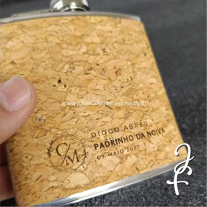 Garrafa de Whisky de Bolso Personalizada  Cortiça 3