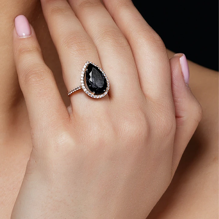 Oval ring with diamond incrustations and gemstone selection 1