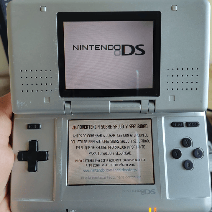 Nintendo DS Fat Plateada 5