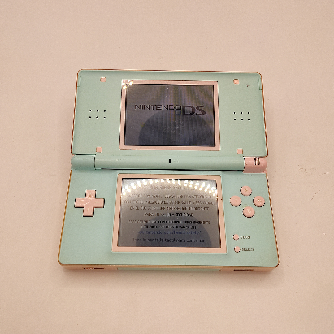 Nintendo DS Lite Rosada 4