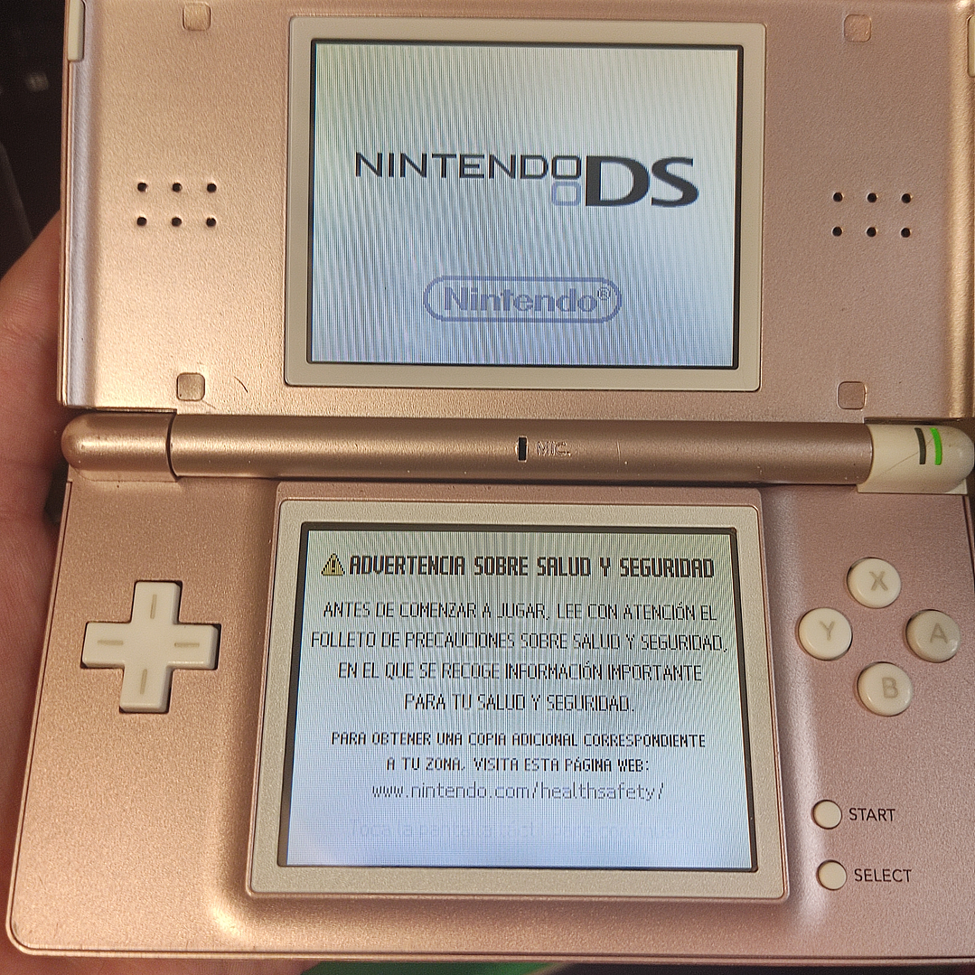 Nintendo DS Lite Rosado Metálico 5