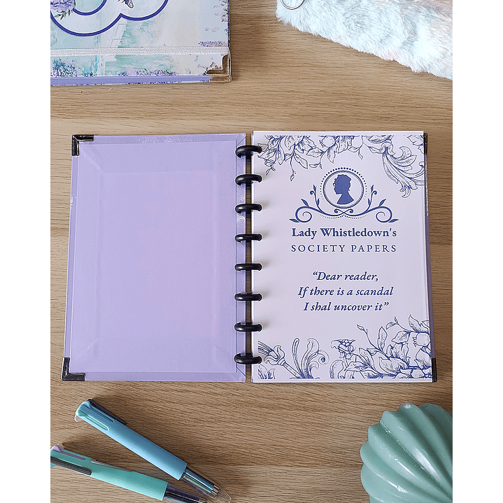 Book Journal Bridgerton - Gold & Glicínias 2