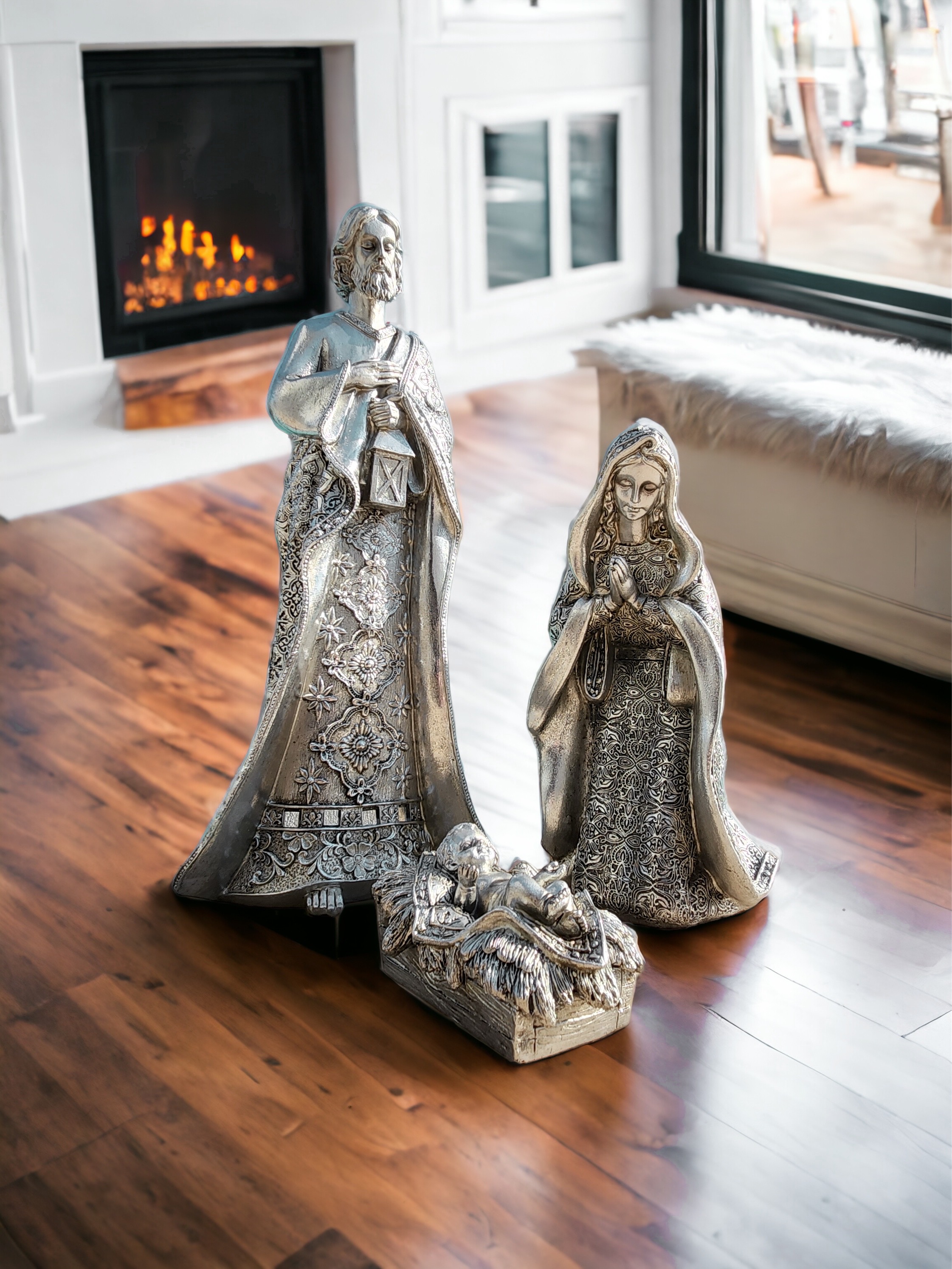 Nacimiento Navideño Plateado