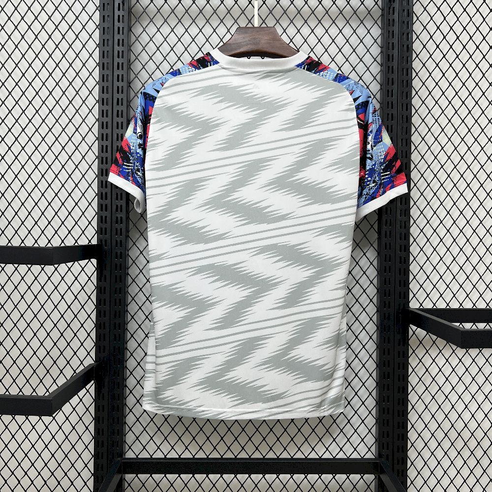 Camisola Real Madrid C.F. Especial 2025 2