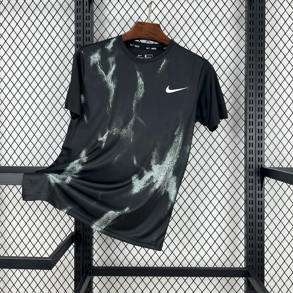 Camisola Nike Essentials Dri-FIT 1