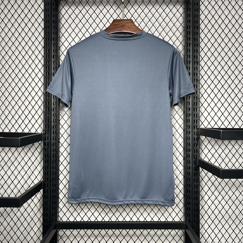 Camisola Nike Essentials Dri-FIT 2