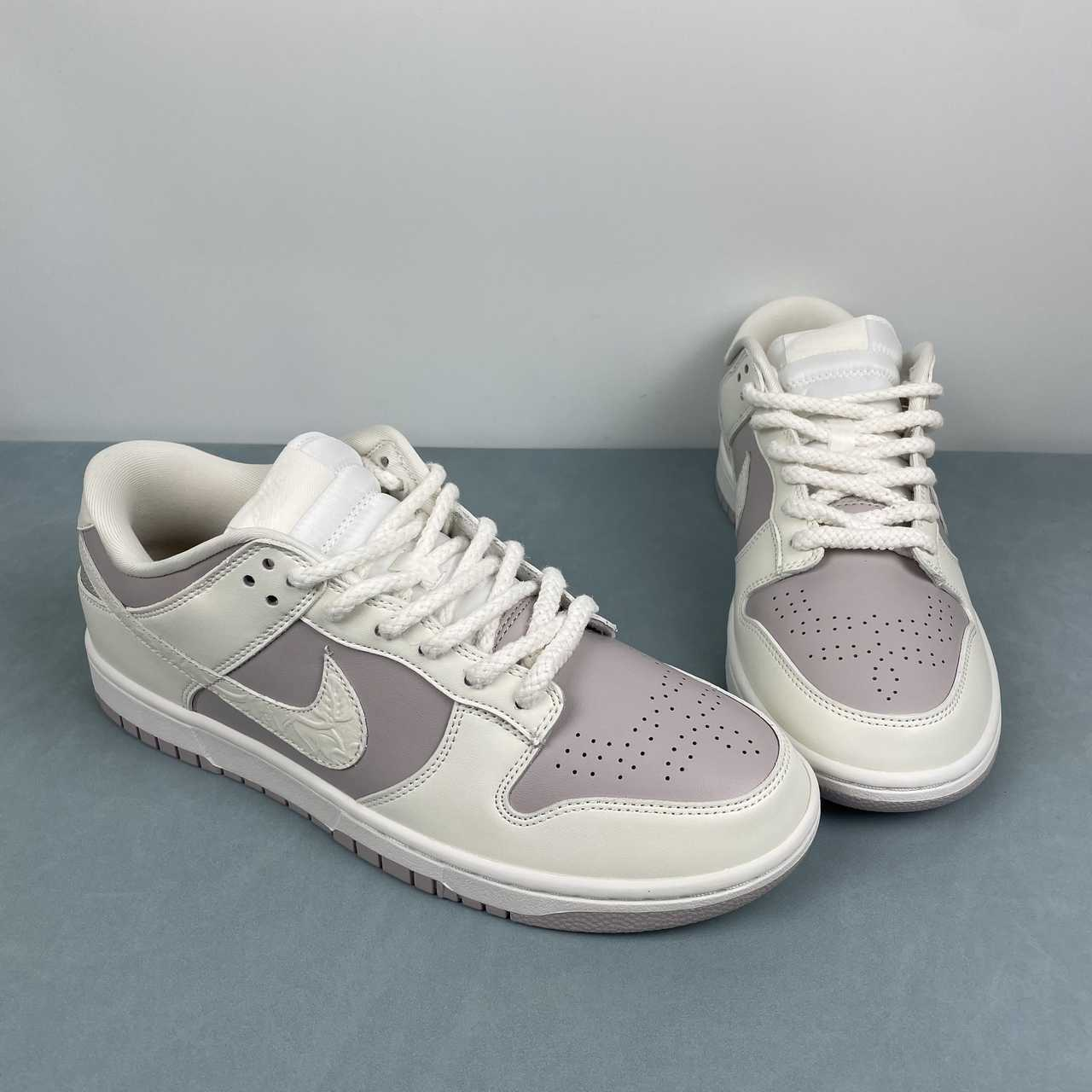 Sapatilhas Nike Dunk Low 1