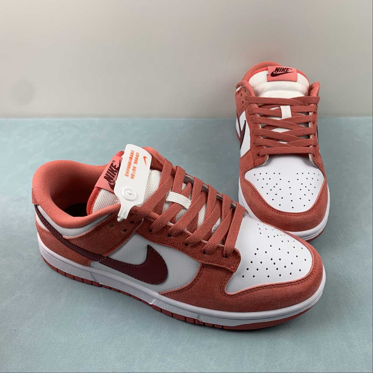 Sapatilhas Nike Dunk Low 1