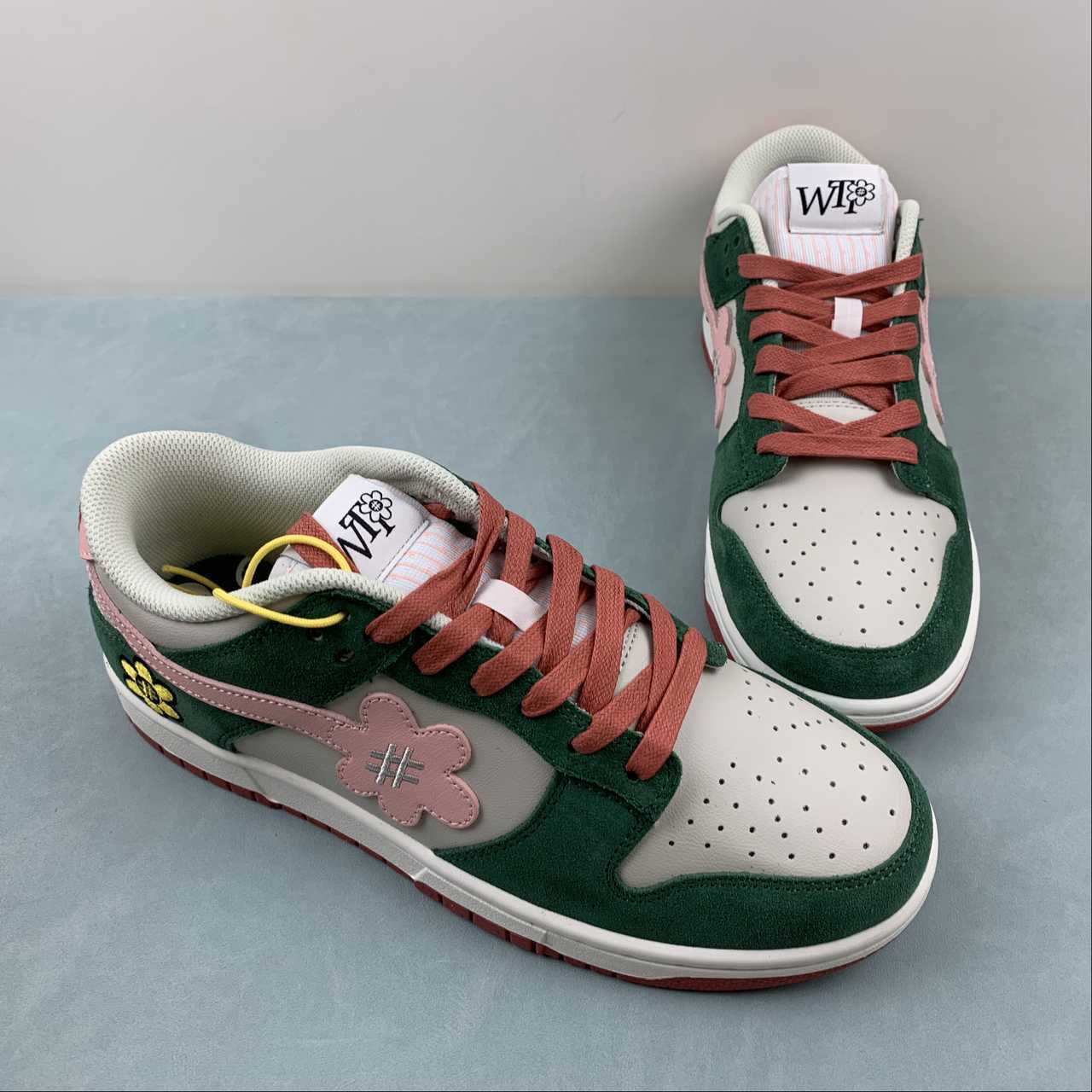 Sapatilhas Nike Dunk Low 1