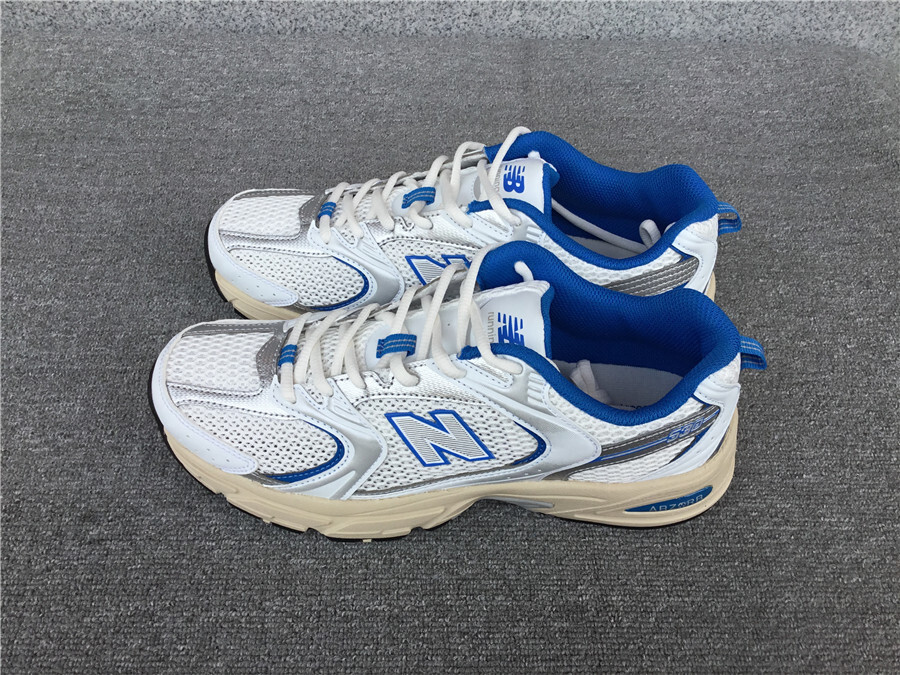 Sapatilhas New Balance 530 1