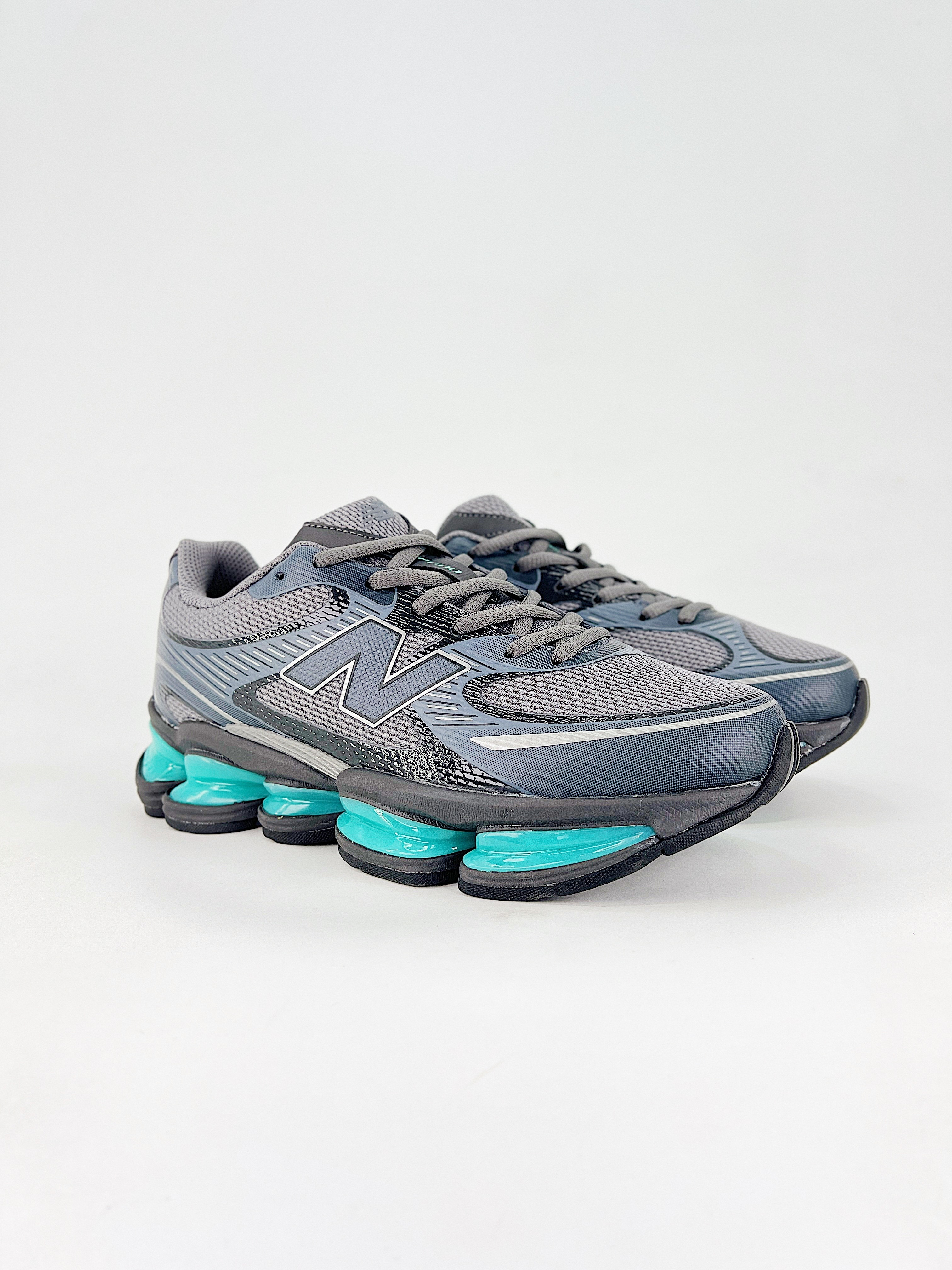 Sapatilhas New Balance 2000 1