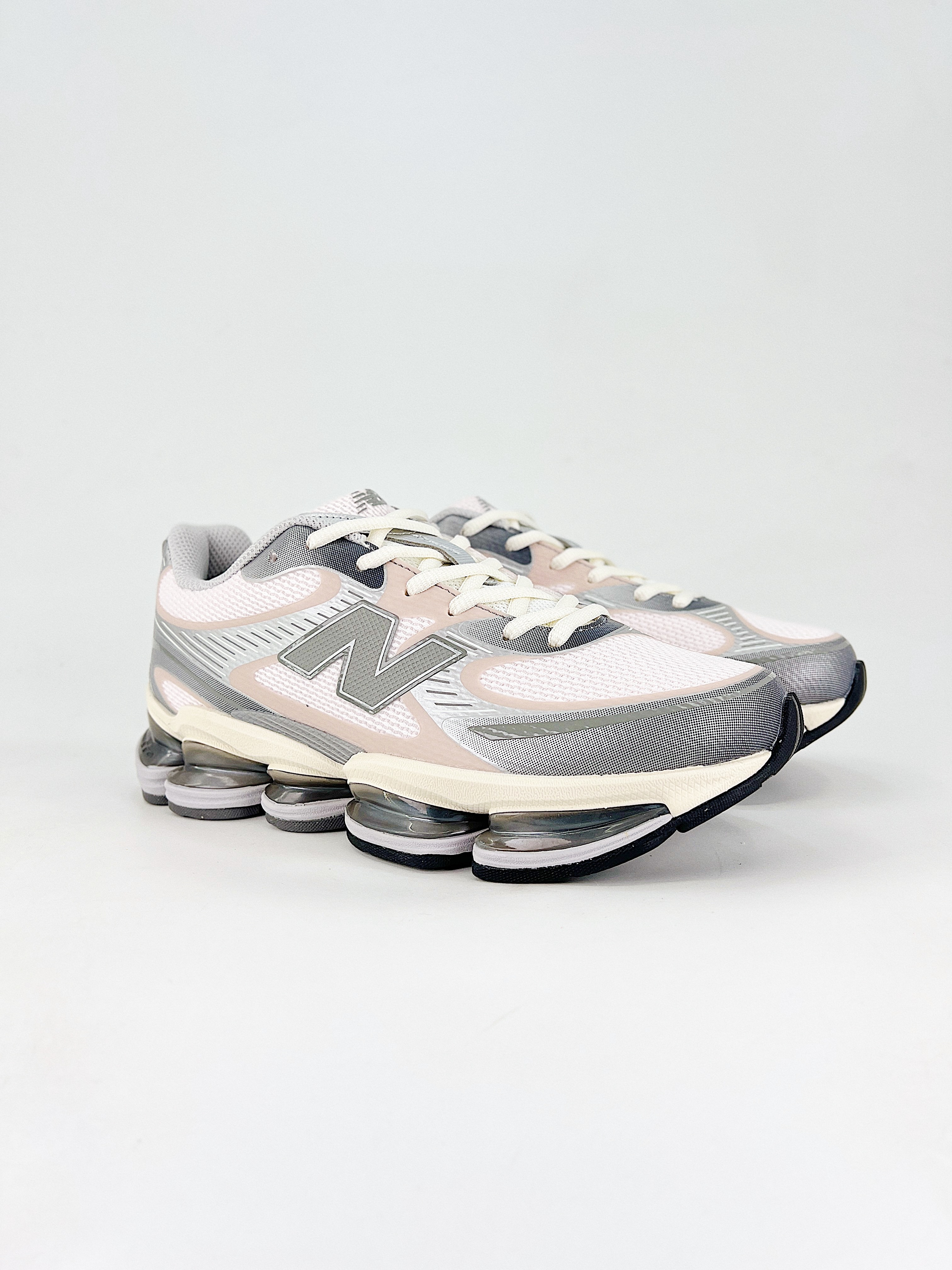 Sapatilhas New Balance 2000 1