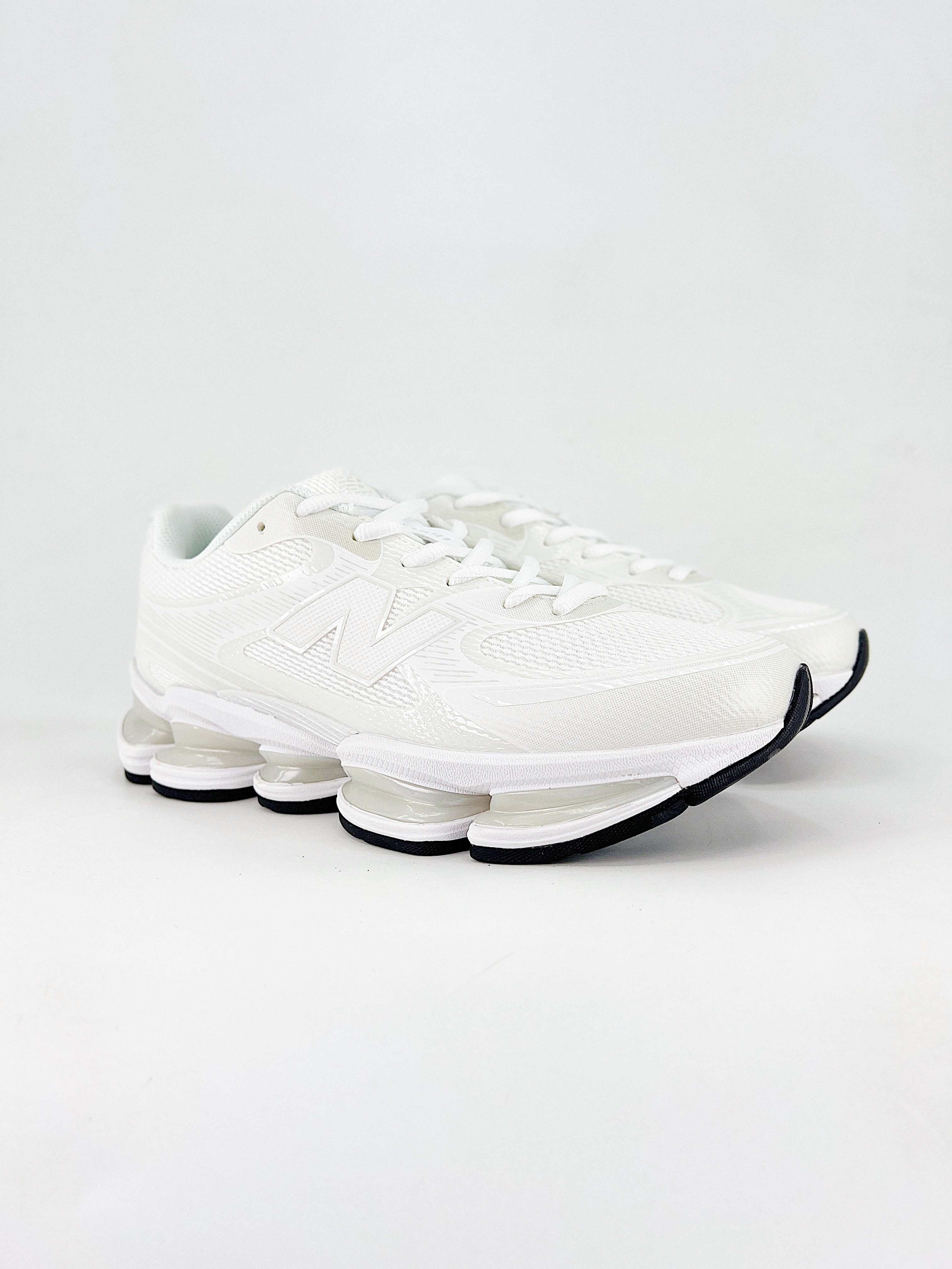 Sapatilhas New Balance 2000 1