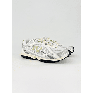 Sapatilhas New Balance 204L