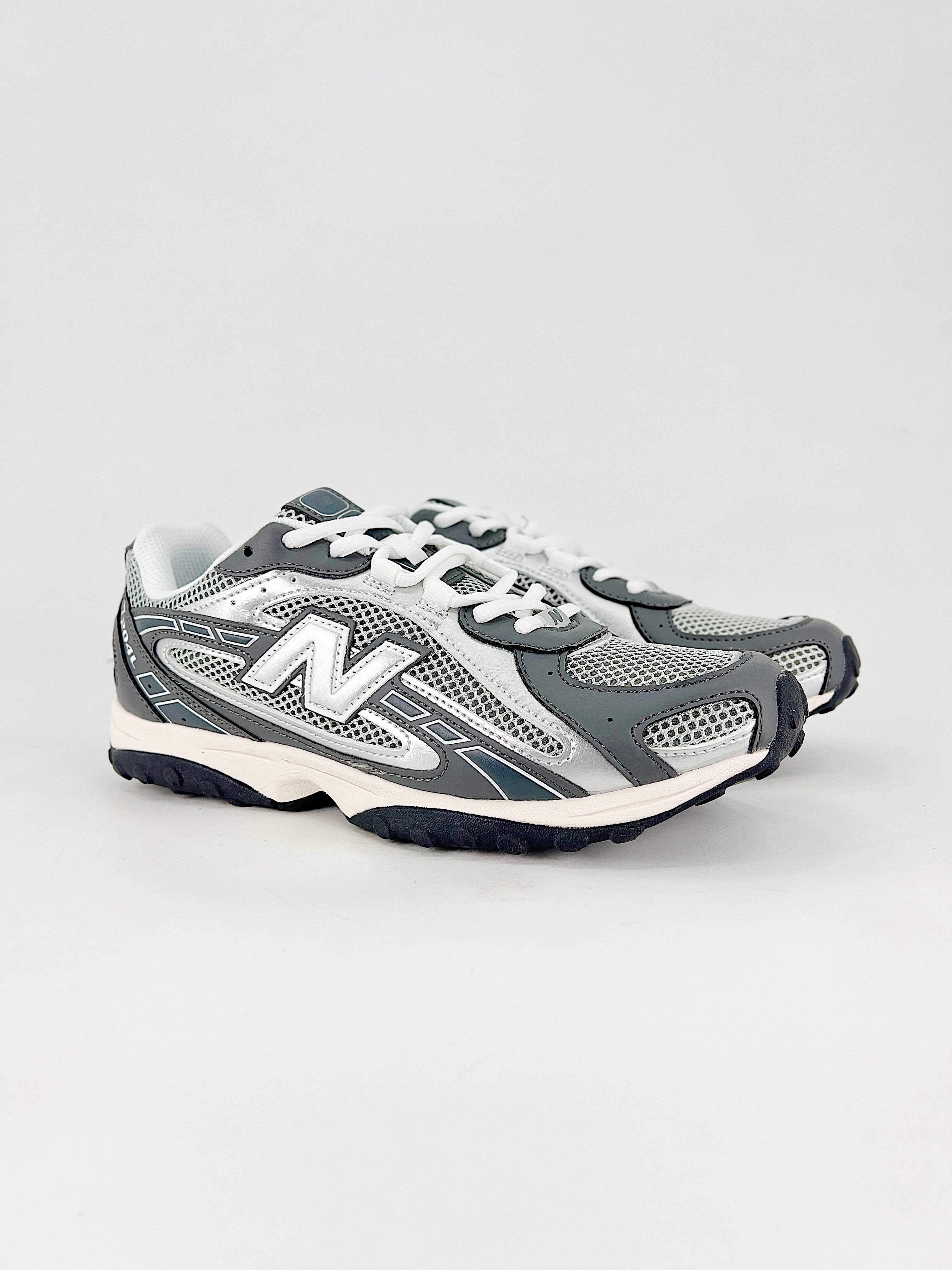 Sapatilhas New Balance 204L 1