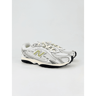 Sapatilhas New Balance 204L