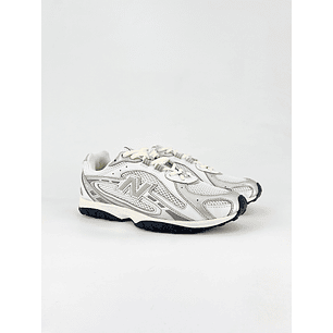 Sapatilhas New Balance 204L