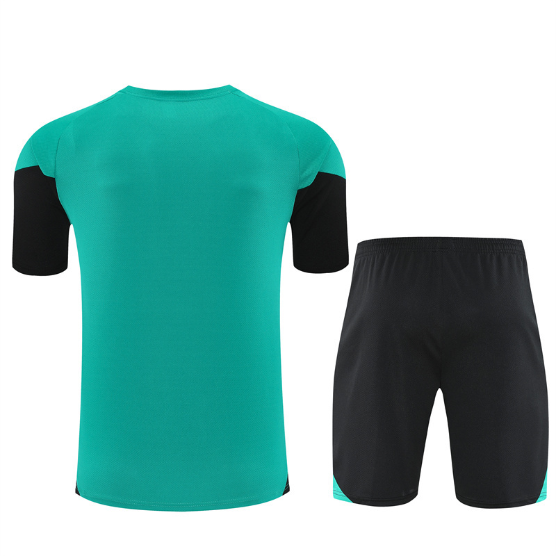 Equipamento Adulto Liverpool F.C. Treino 25/26 2