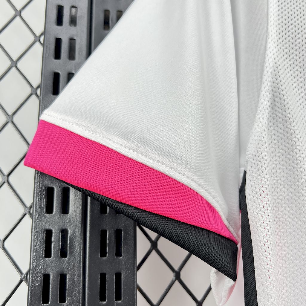 Camisola Sporting C.P. Outubro Rosa 25/26 8