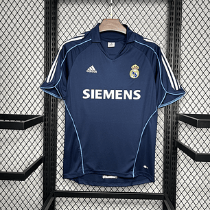 Camisola Retro Real Madrid C.F. Alternativa 2005/06