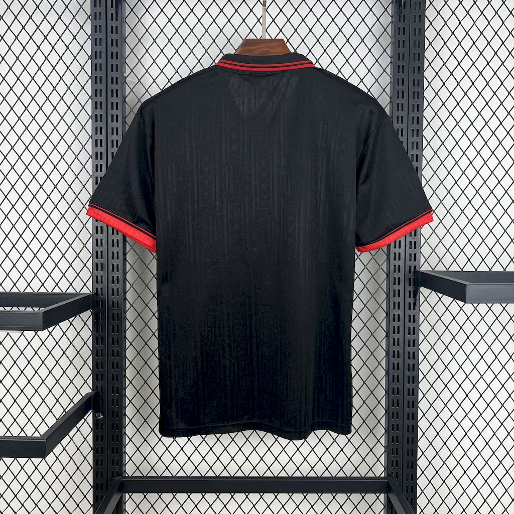 Camisola Retro A.C. Milan Terceira 1996/97 2