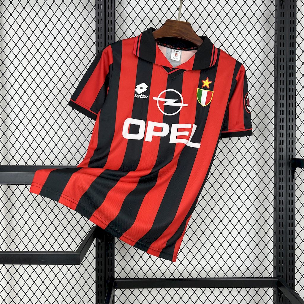 Camisola Retro A.C. Milan Principal 1996/97 1