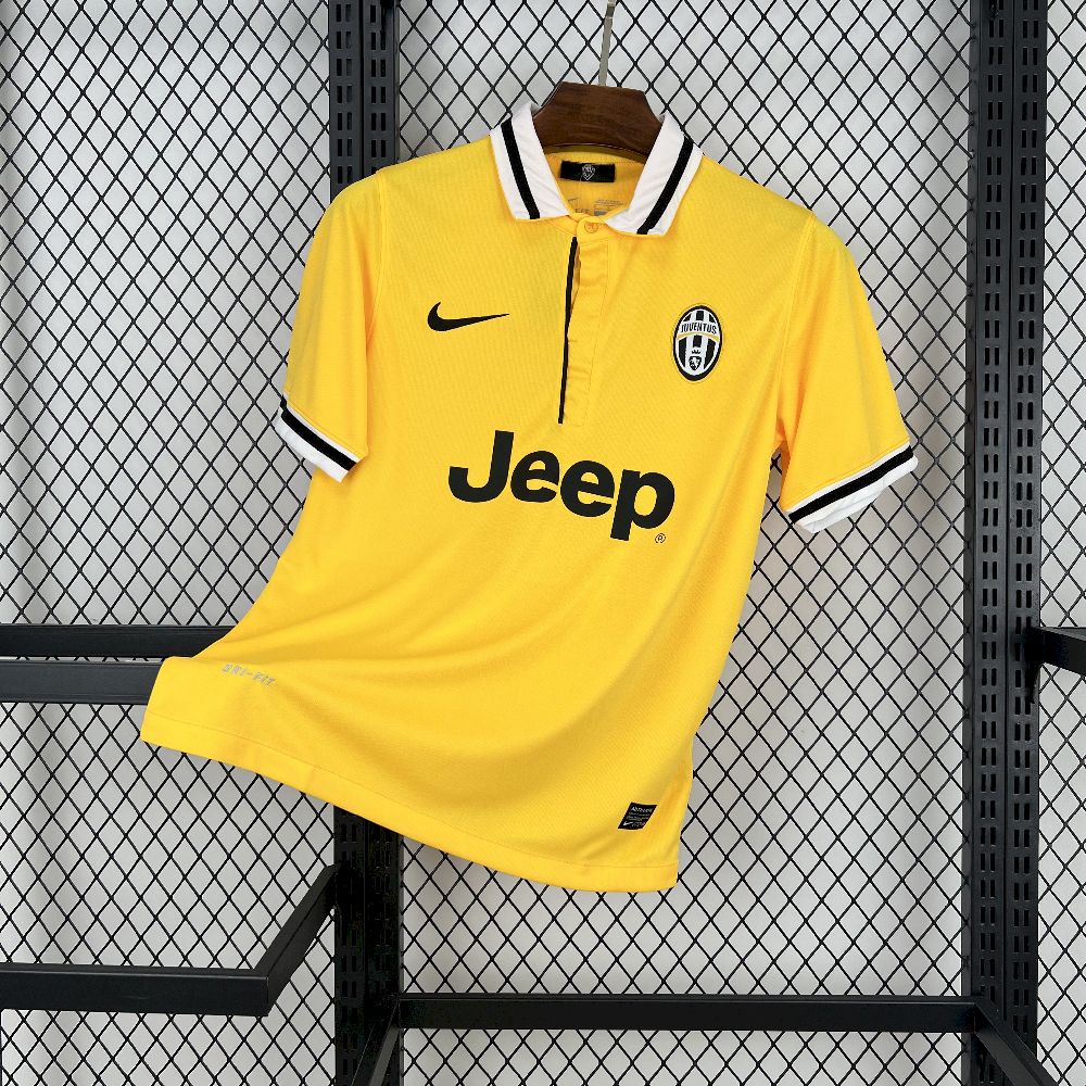 Camisola Retro Juventus F.C. Terceira 2013/14 1