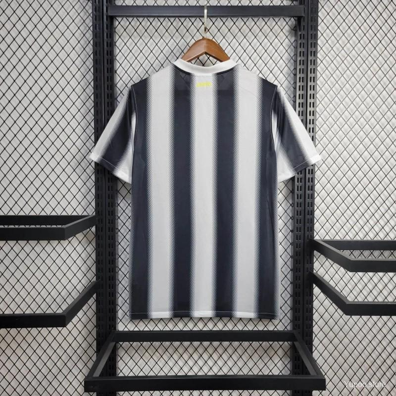 Camisola Retro Juventus F.C. Principal 2011/12 2