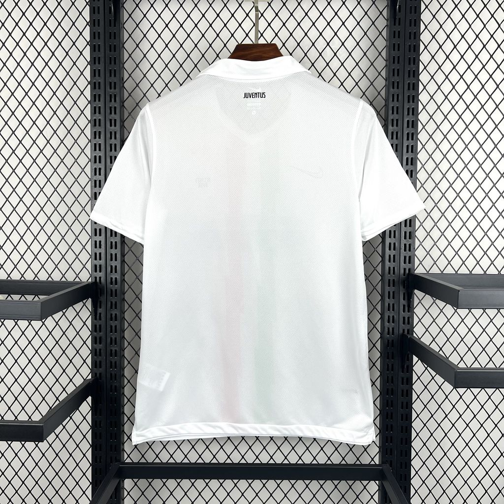 Camisola Retro Juventus F.C. Alternativa 2010/11 2