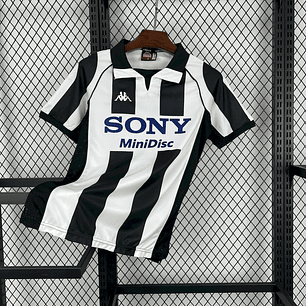 Camisola Retro Juventus F.C. Principal 1997/98