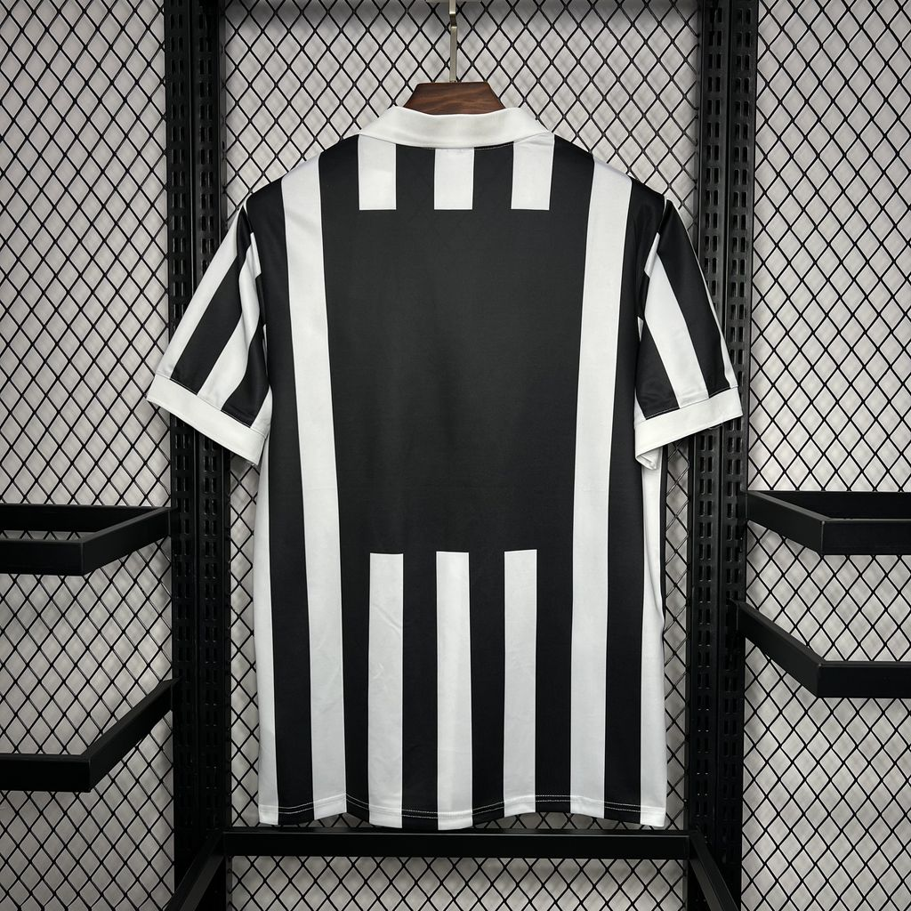 Camisola Retro Juventus F.C. Principal 1984/85 2