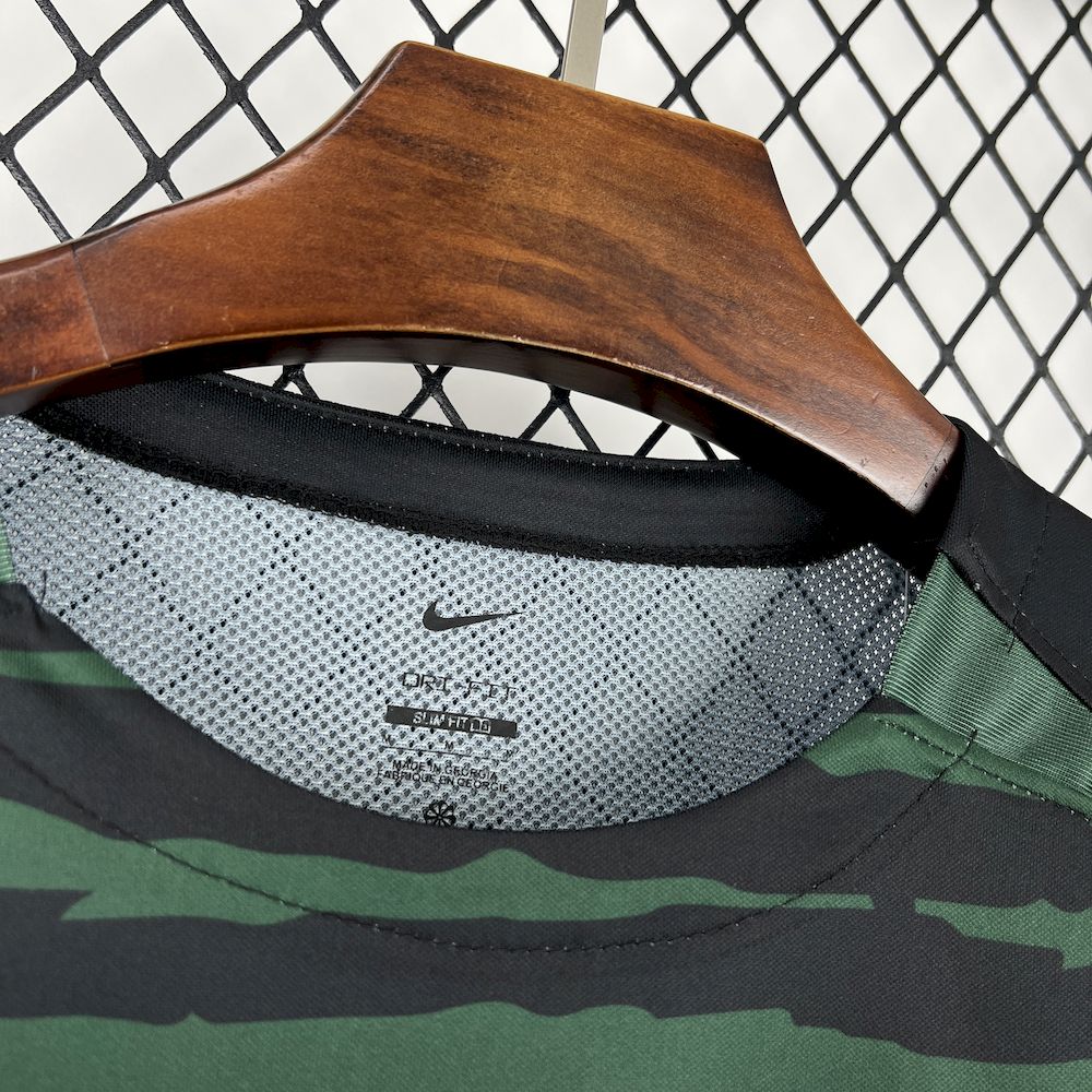 Camisola Sporting C.P. Natal 25/26 7