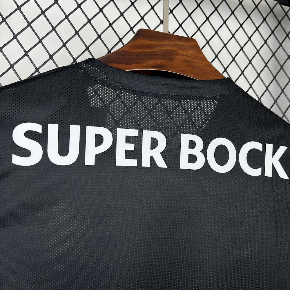 Camisola Sporting C.P. Natal 25/26 8