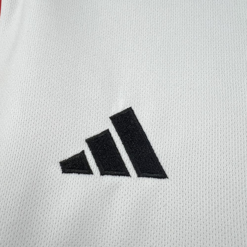 Camisola S.L. Benfica Especial 2026 5