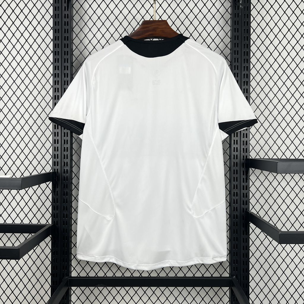 Camisola Retro Inter de Milão Alternativa 2005/06 2