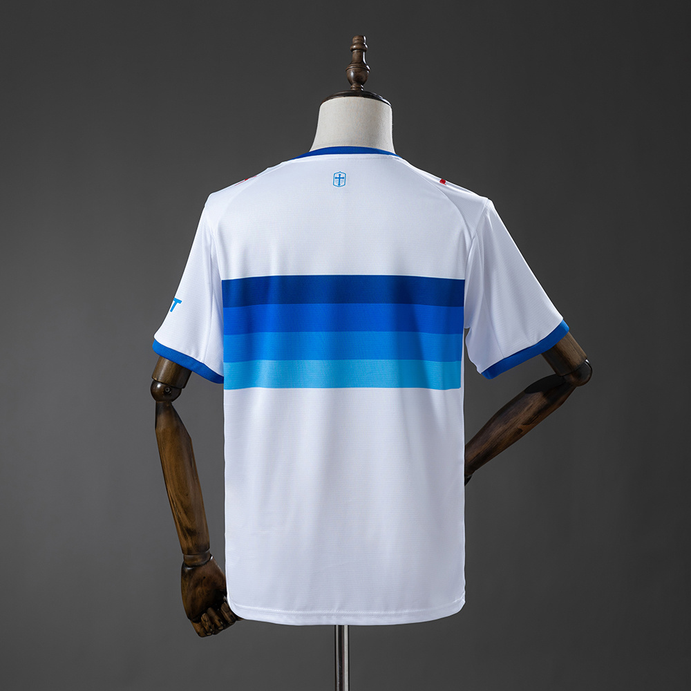 Camisola CD Universidad Católica Principal 26/27 2