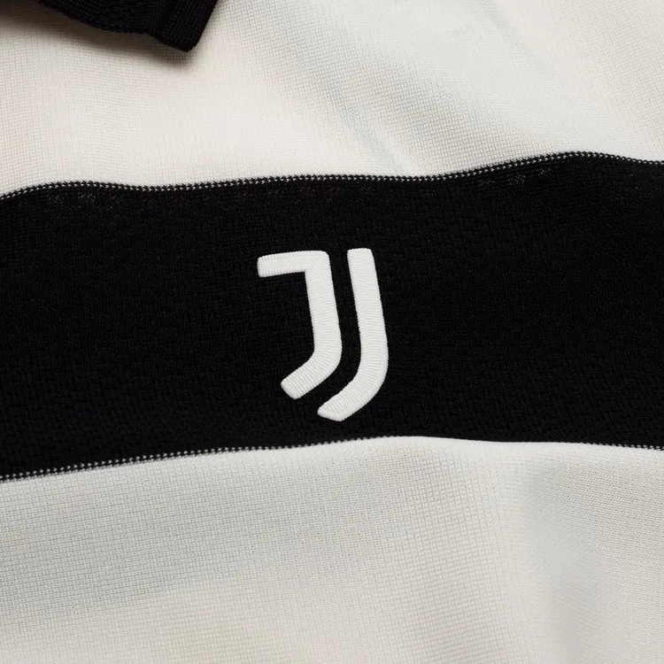 Camisola Juventus F.C. Quarta 25/26 - Pré-Encomenda 3